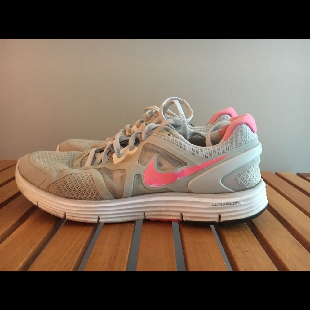 Nike Lunarlon running shoe